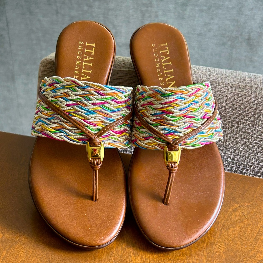 Women’s sandals size 7